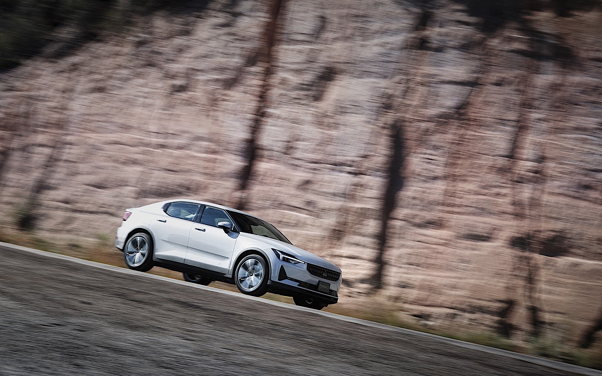2022 Polestar2 NorthAmerica DynamicLaunch 036