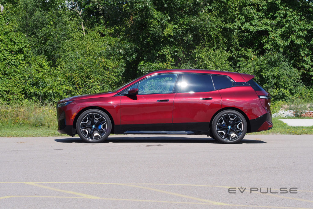 2022 BMW iX xDrive50 22 Inch Wheels 13