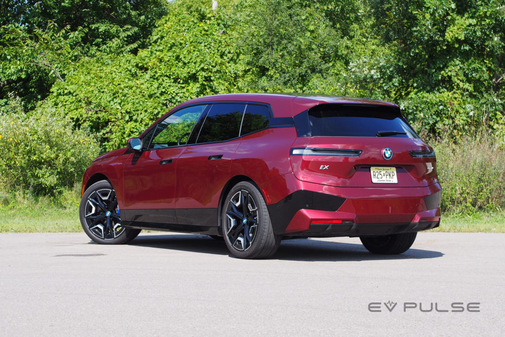 2022 BMW iX xDrive50 22 Inch Wheels 20
