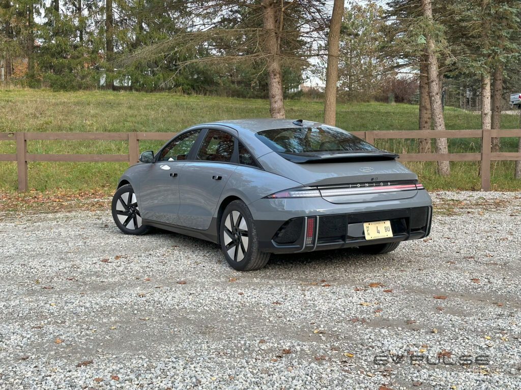 2023 Hyundai Ioniq 6 SE RWD 20