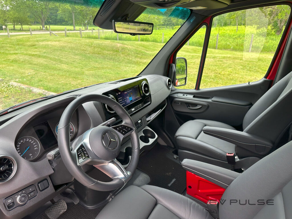 2024 Mercedes Benz eSprinter 08